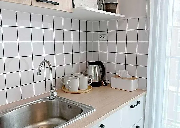 Cozy 2br Near Mrt Bangkhae ホテル バンコク都